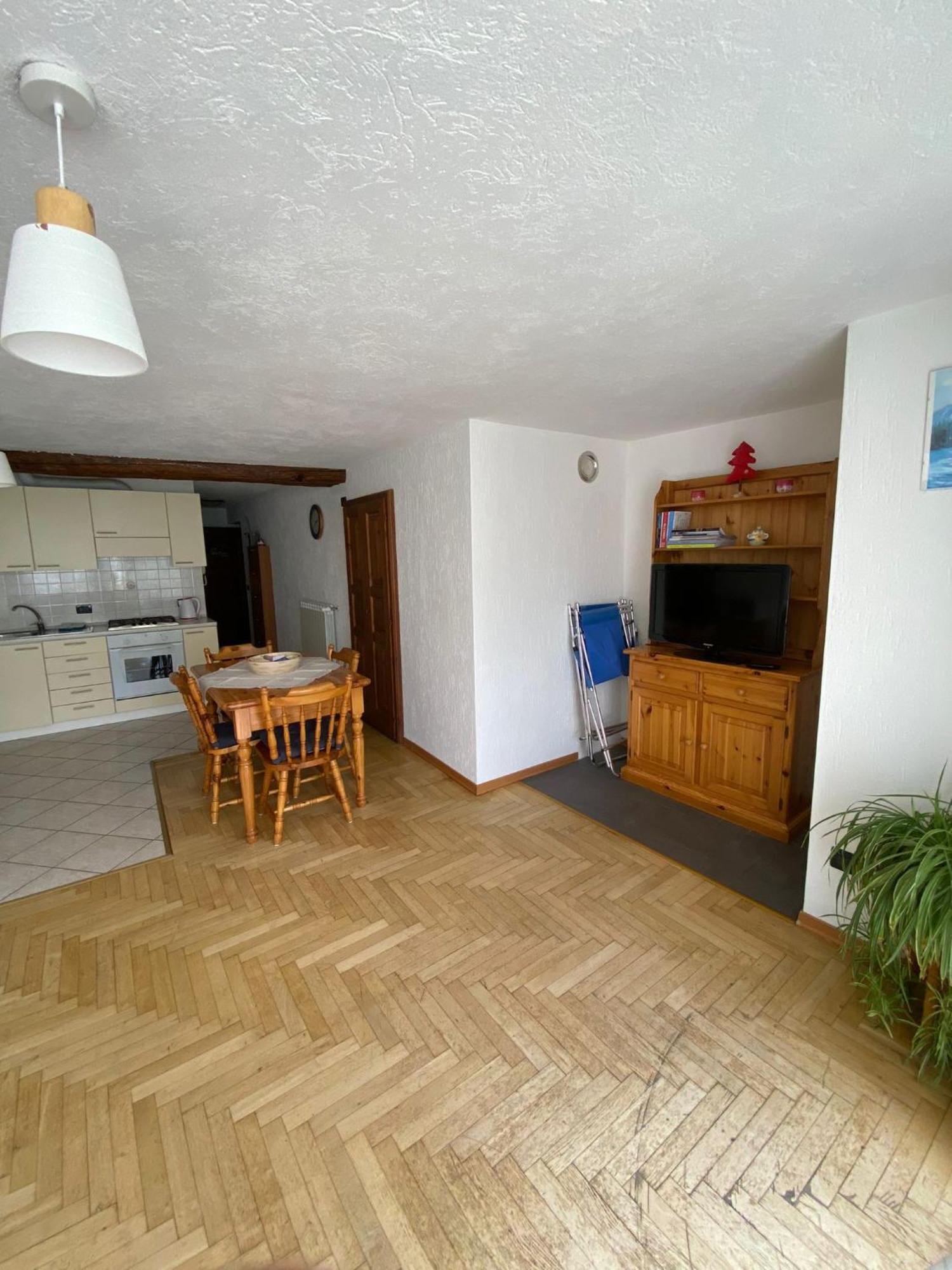 Casa Vacanze A La Salle Zewnętrze zdjęcie
